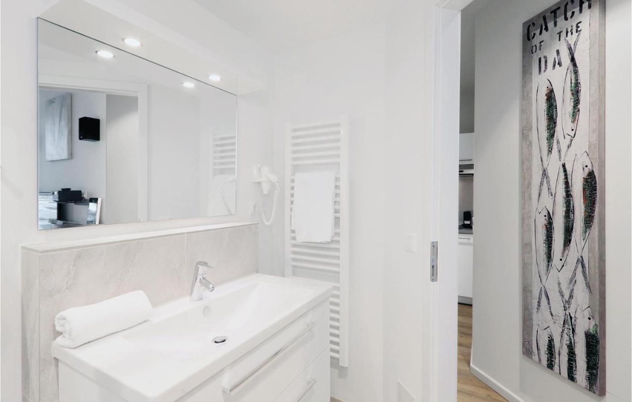 Awesome Apartment In Luebeck Travemuende Εξωτερικό φωτογραφία